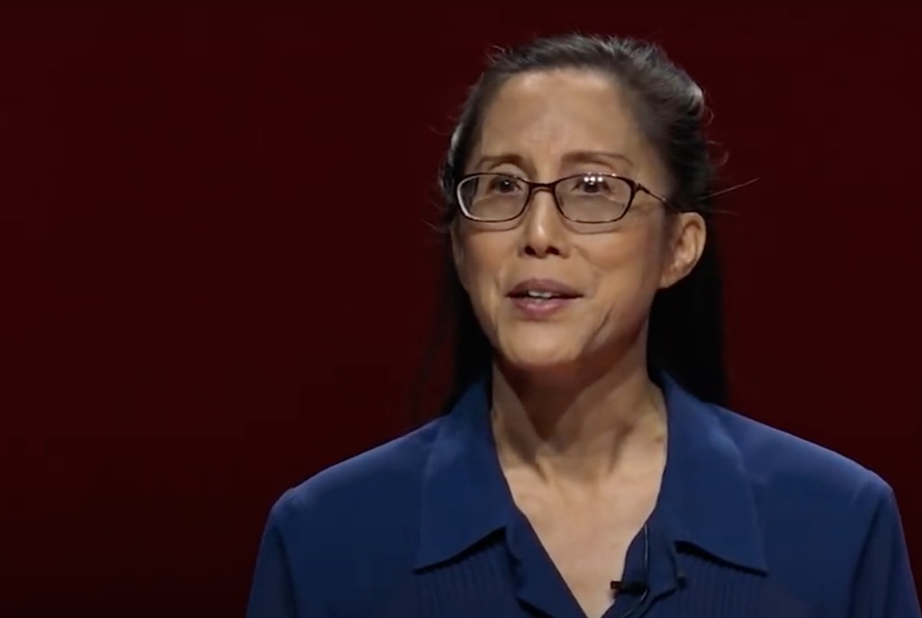 Speaking at a TED Talk Joanne Kong, vegan Renaissance woman